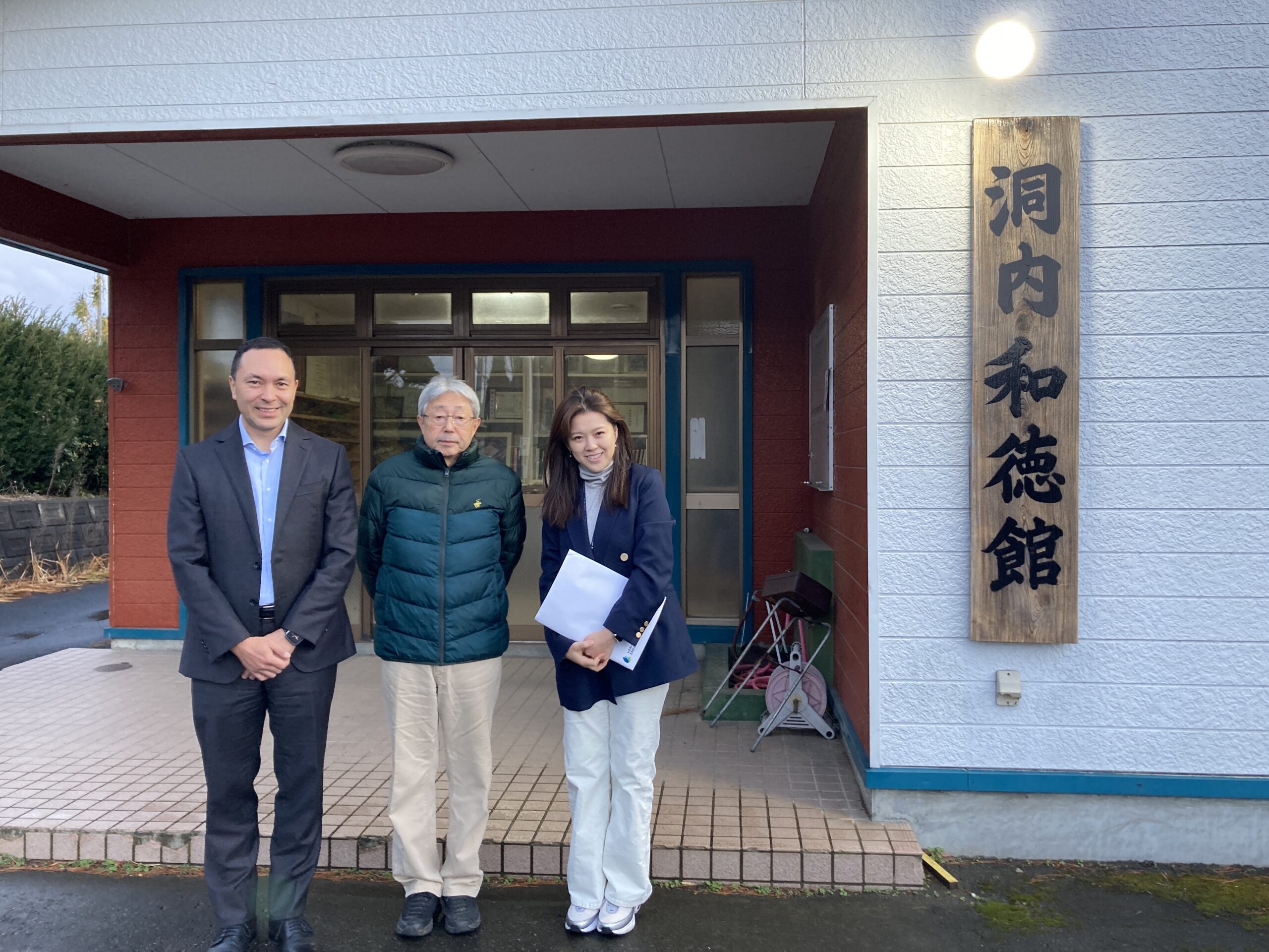 洞内地区（青森県十和田市）の公民館へAED機器を寄贈