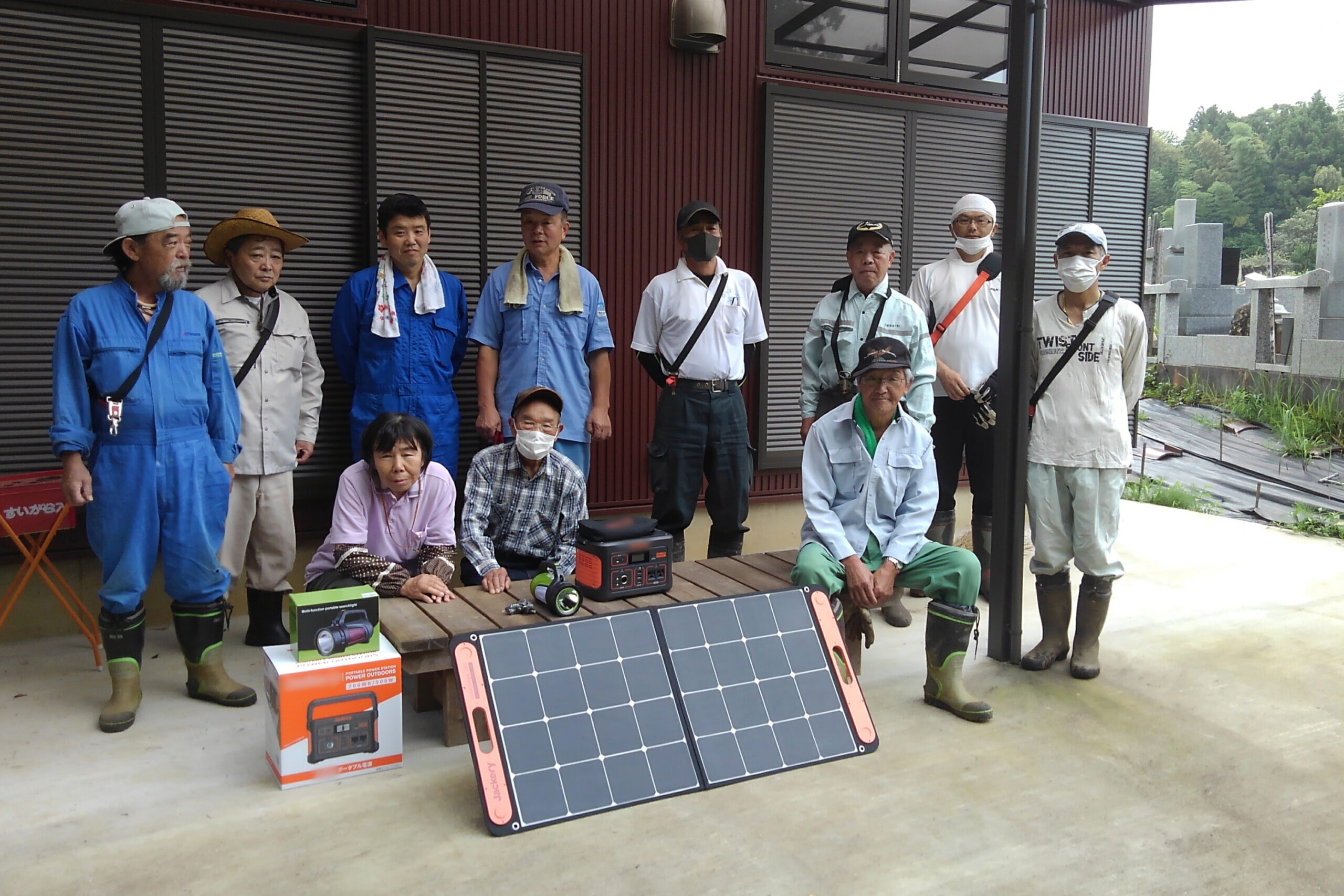 千葉県木更津市木野根自治会へ非常用ポータブル太陽光発電パネル等を寄贈