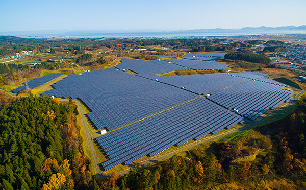 青森太陽光発電所